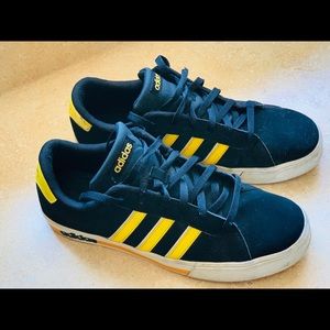 Adidas Neo Daily Team Men’s Shoes Black & Yellow